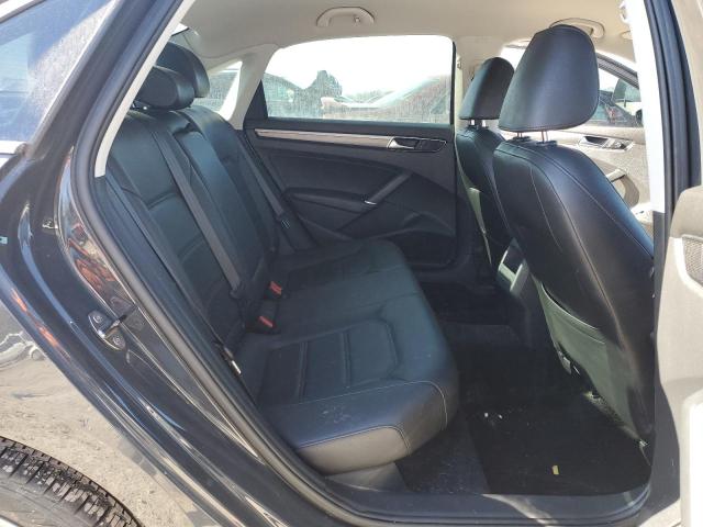 1VWDT7A38HC032924 - 2017 VOLKSWAGEN PASSAT R-L BLUE photo 10