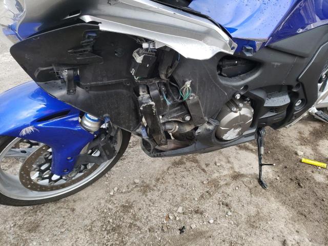 JH2SC6354CK200020 - 2012 HONDA VFR1200 DC BLUE photo 9