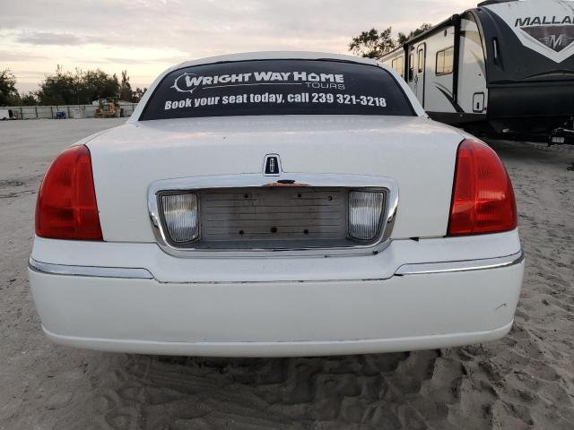 1L1FM88WX7Y638139 - 2007 LINCOLN TOWN CAR E WHITE photo 6