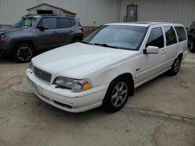 YV1LW5641W2362381 - 1998 VOLVO V70 GLT WHITE photo 1