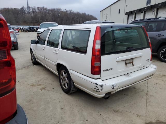 YV1LW5641W2362381 - 1998 VOLVO V70 GLT WHITE photo 2