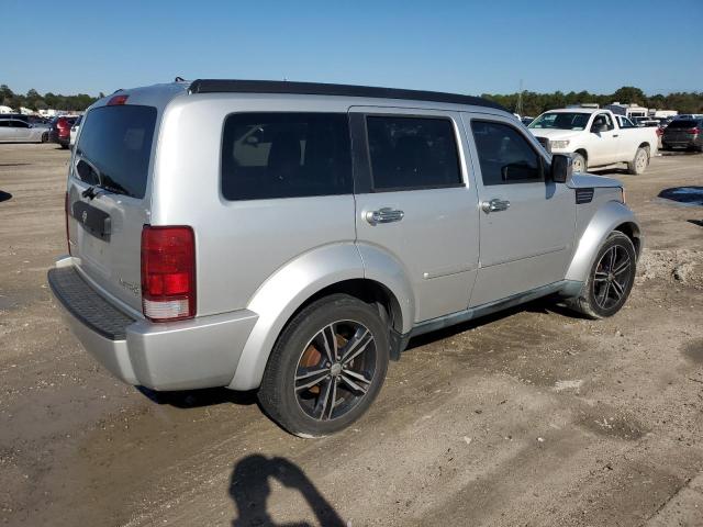 1D4PT4GK1BW604261 - 2011 DODGE NITRO HEAT SILVER photo 3