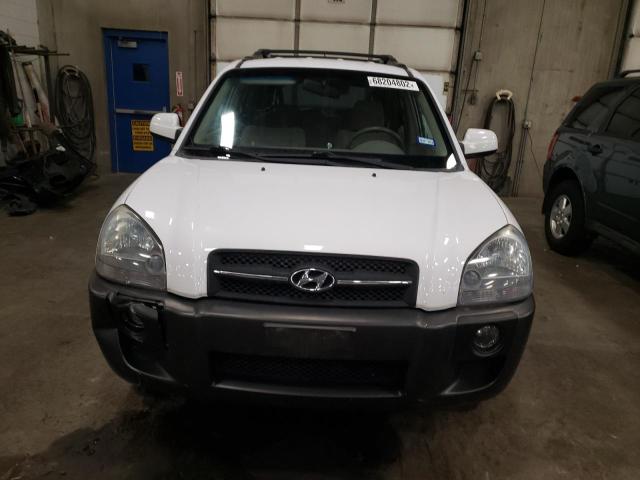 KM8JN12D87U666646 - 2007 HYUNDAI TUCSON SE WHITE photo 5