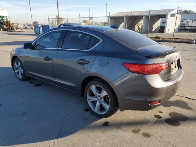 19VDE1F7XEE001631 - 2014 ACURA ILX 20 TEC GRAY photo 2