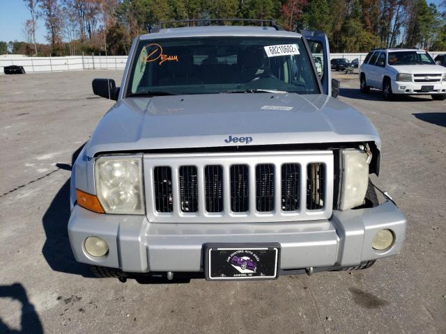 1J8HG48K96C354806 - 2006 JEEP COMMANDER 银色 照片 5