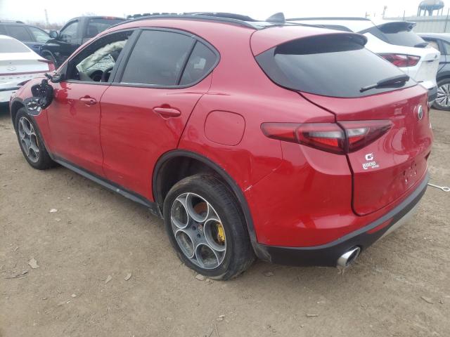 ZASFAKPN8J7B94295 - 2018 ALFA ROMEO STELVIO SP RED photo 2