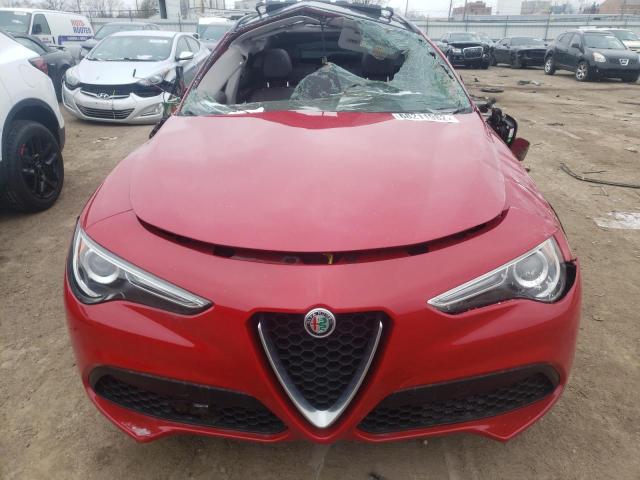 ZASFAKPN8J7B94295 - 2018 ALFA ROMEO STELVIO SP RED photo 5