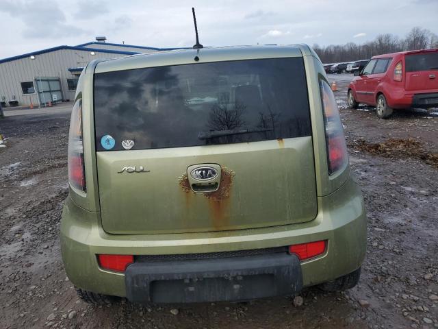 KNDJT2A29A7034597 - 2010 KIA SOUL + GREEN photo 6