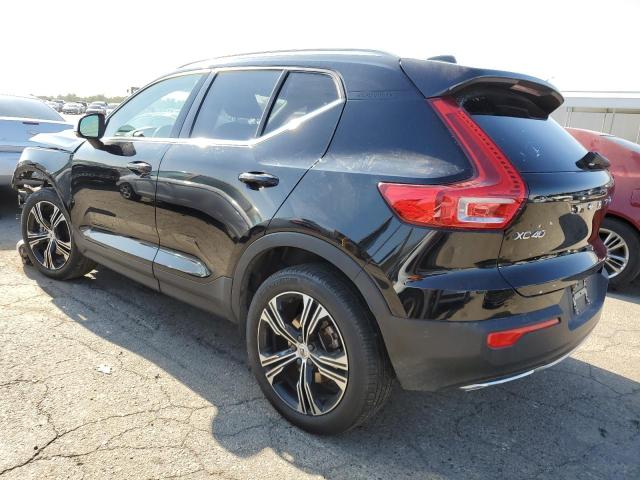 YV4162UL5K2049458 - 2019 VOLVO XC40 T5 IN BLACK photo 2