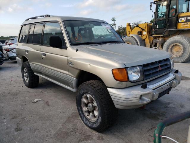 JA4MR51R3YJ001080 - 2000 MITSUBISHI MONTERO CREAM photo 4