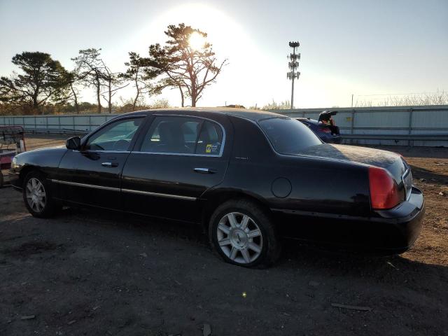 2LNBL8EV7BX762678 - 2011 LINCOLN TOWN CAR E BLACK photo 2