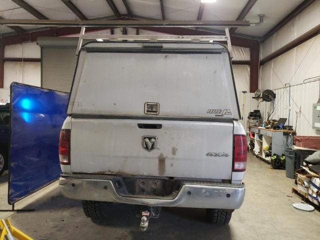 3C6UR5JL1HG706082 - 2017 RAM 2500 SLT 白色 照片 6