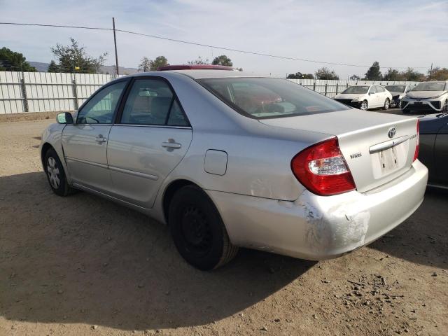 4T1BE32K24U873415 - 2004 TOYOTA CAMRY LE SILVER photo 2