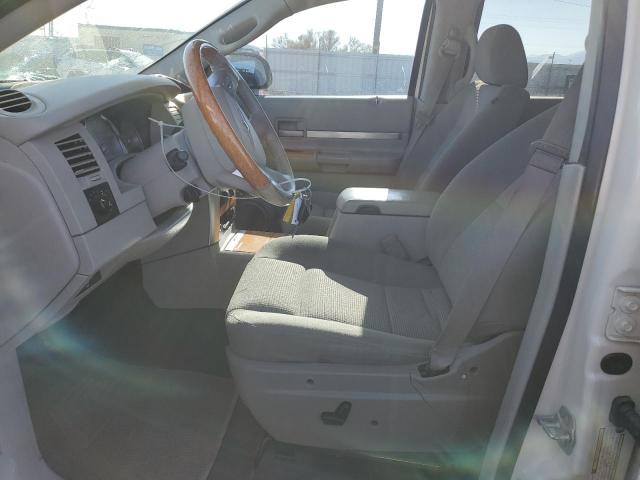 1A8HW58P07F554459 - 2007 CHRYSLER ASPEN LIMI WHITE photo 7