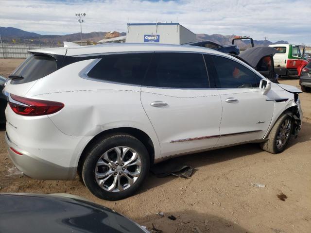 5GAERDKW3JJ164229 - 2018 BUICK ENCLAVE AV WHITE photo 3