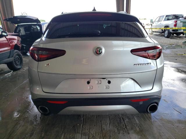 ZASFAKNN8J7B78505 - 2018 ALFA ROMEO STELVIO TI SILVER photo 6