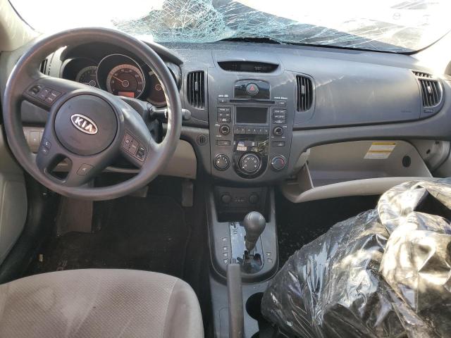 KNAFU4A28A5060504 - 2010 KIA FORTE EX SILVER photo 8