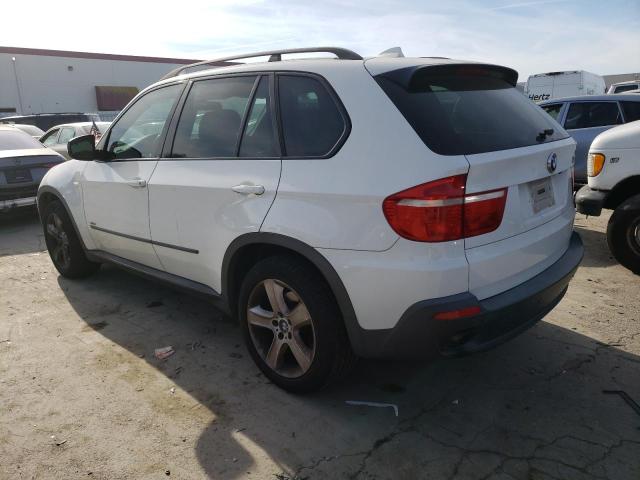 5UXFE43598L023148 - 2008 BMW X5 WHITE photo 2