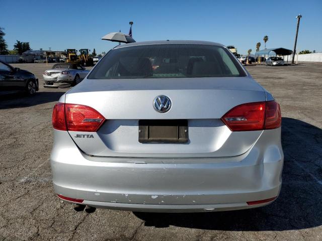 3VW2K7AJ5DM300295 - 2013 VOLKSWAGEN JETTA BASE 银色 照片 6