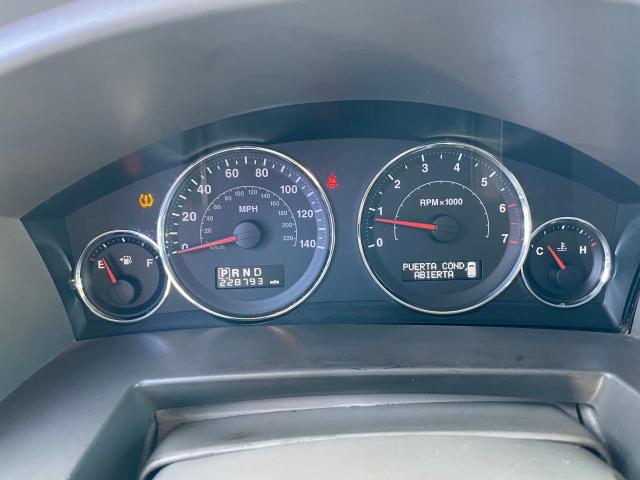 1J8HH48K19C524318 - 2009 JEEP COMMANDER 白色 照片 8