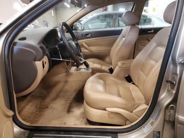 WVWVD63B74E228628 - 2004 VOLKSWAGEN PASSAT GLS BEIGE photo 7