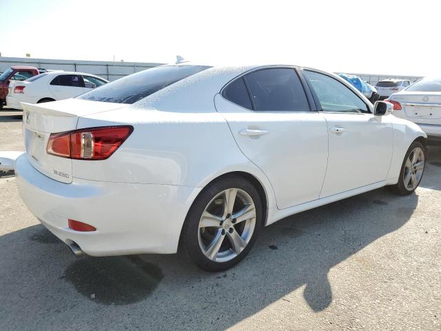 JTHBF5C23C2102675 - 2012 LEXUS IS 250 WHITE photo 3