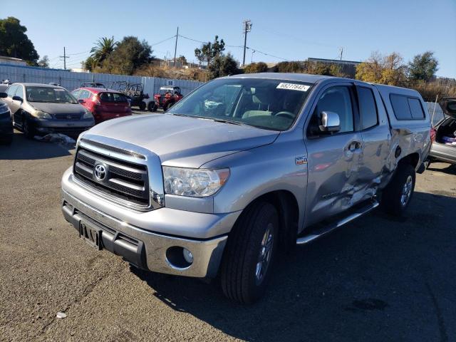 5TFRY5F1XCX120333 - 2012 TOYOTA TUNDRA DOU SILVER photo 1