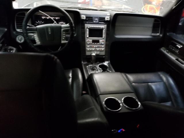 5LMJJ3J5XAEJ08121 - 2010 LINCOLN NAVIGATOR 黑色 照片 8