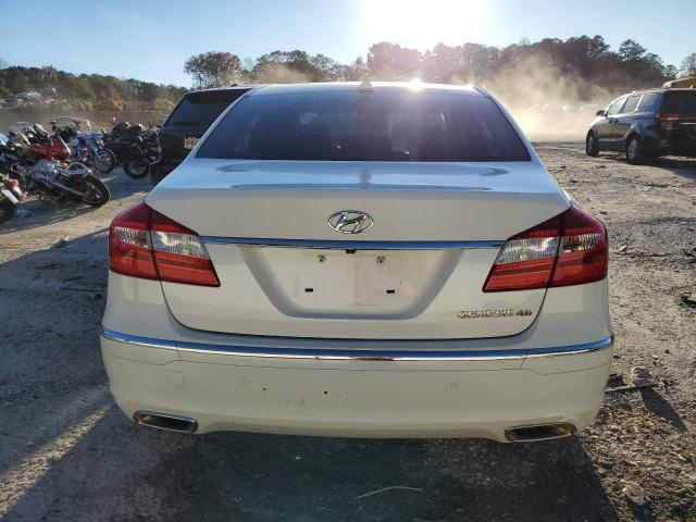 KMHGC4DF2CU155590 - 2012 HYUNDAI GENESIS 4. WHITE photo 6