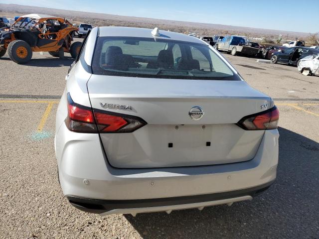 3N1CN8EV9ML888373 - 2021 NISSAN VERSA SV SILVER photo 6