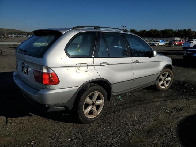 5UXFB33503LH40732 - 2003 BMW X5 4.4I SILVER photo 3