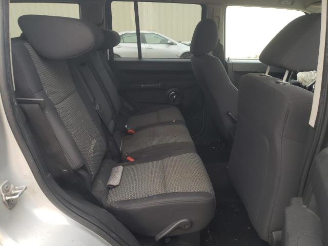 1J4RH4GK8AC157767 - 2010 JEEP COMMANDER 银色 照片 8