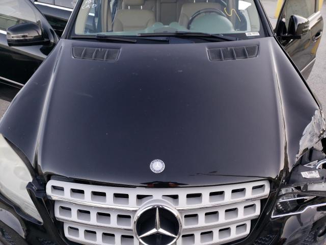 4JGBB8GB2BA645282 - 2011 MERCEDES-BENZ ML 350 4MA BLACK photo 12