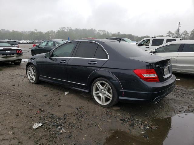 WDDGF4HB5DR289989 - 2013 MERCEDES-BENZ C 250 BLACK photo 2