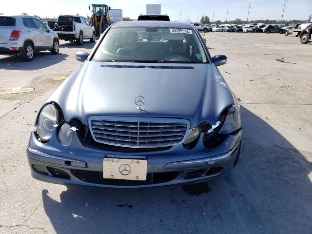 WDBUF65J24A429482 - 2004 MERCEDES-BENZ E 320 BLUE photo 5