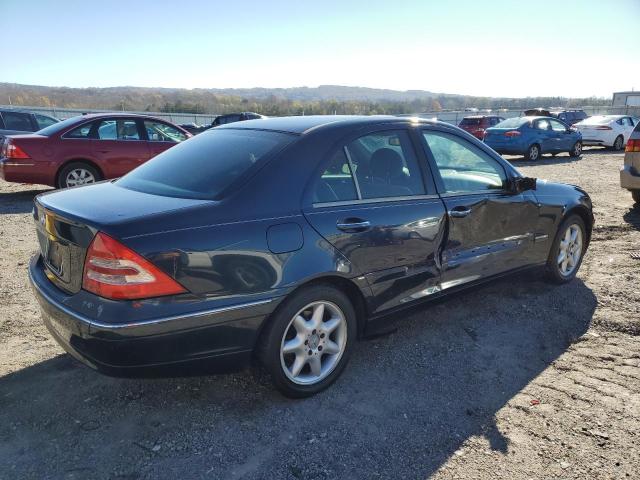 WDBRF61J94F520778 - 2004 MERCEDES-BENZ C 240 GREEN photo 3