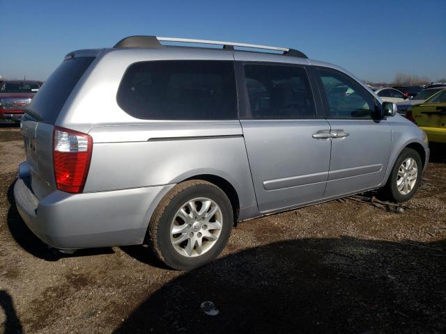 KNDMB233366029706 - 2006 KIA SEDONA SILVER photo 3