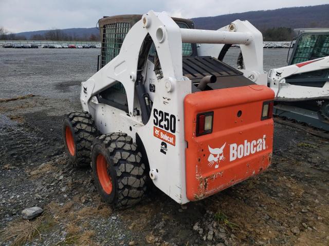 530913353 - 2006 BOBCAT S250 WHITE photo 3