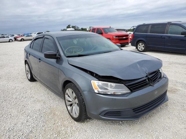 3VW2K7AJ4EM257747 - 2014 VOLKSWAGEN JETTA BASE 灰色 照片 4