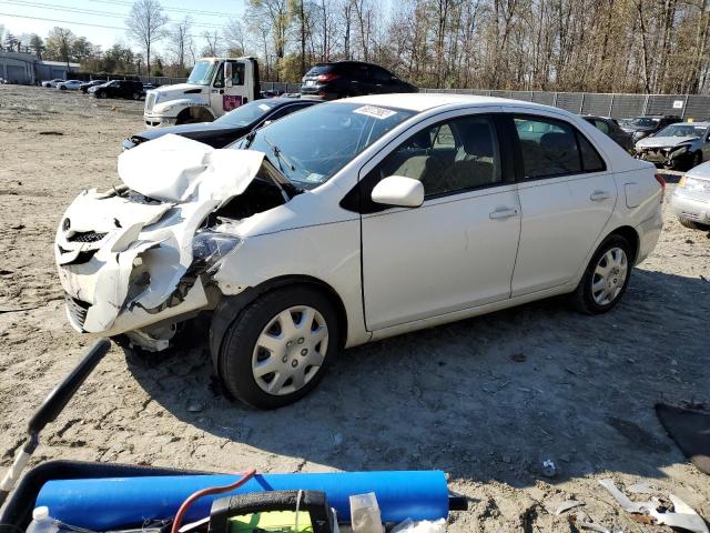 JTDBT923271073709 - 2007 TOYOTA YARIS WHITE photo 1