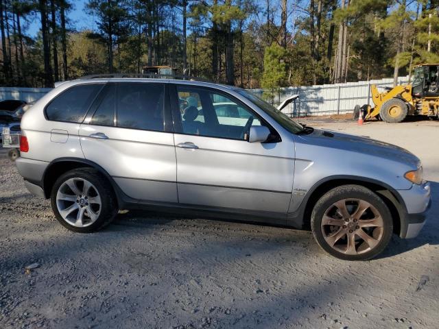 5UXFA93595LE82462 - 2005 BMW X5 4.8IS GRAY photo 4