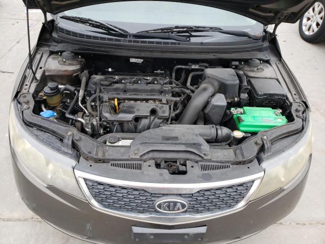 KNAFU5A20B5320725 - 2011 KIA FORTE EX BROWN photo 11