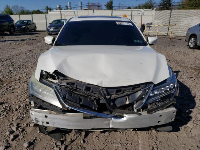 19UDE2F77GA002126 - 2016 ACURA ILX PREMIU WHITE photo 5