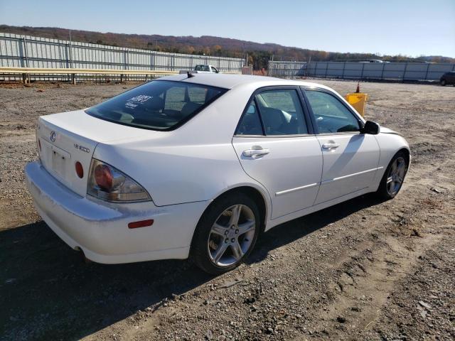 JTHBD182710002501 - 2001 LEXUS IS 300 WHITE photo 3