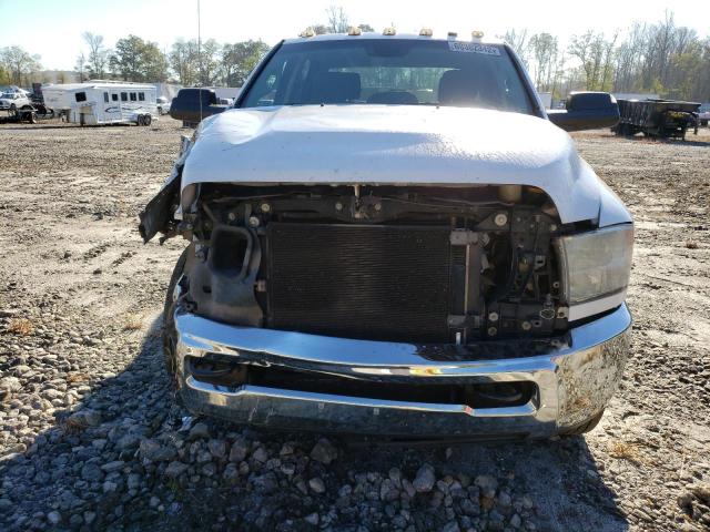 3C63RPGL1EG149068 - 2014 RAM 3500 ST WHITE photo 5