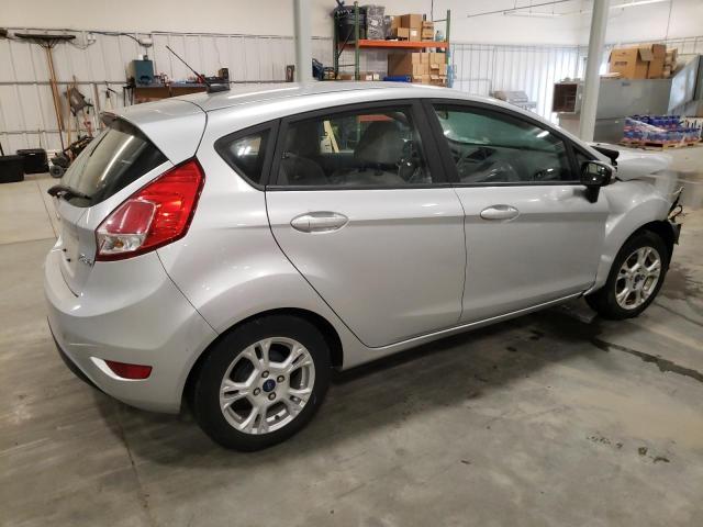 3FADP4EJ6FM167173 - 2015 FORD FIESTA SE SILVER photo 3