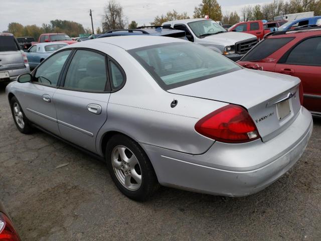 1FAFP55U02G243757 - 2002 FORD TAURUS SILVER photo 2