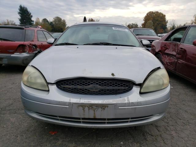 1FAFP55U02G243757 - 2002 FORD TAURUS SILVER photo 5