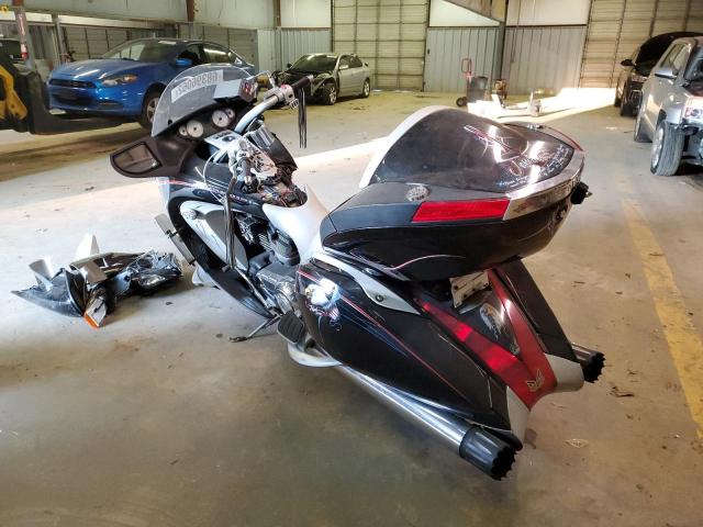 5VPSD36D193004256 - 2009 VICTORY MOTORCYCLES VISION TOU SILVER photo 3