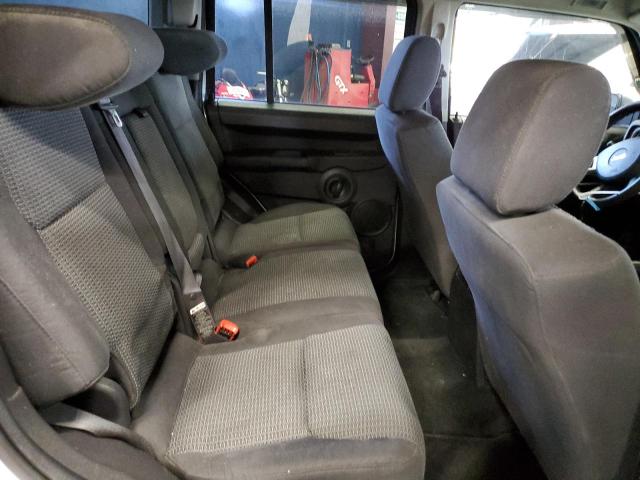 1J8HG48KX8C108091 - 2008 JEEP COMMANDER 银色 照片 11